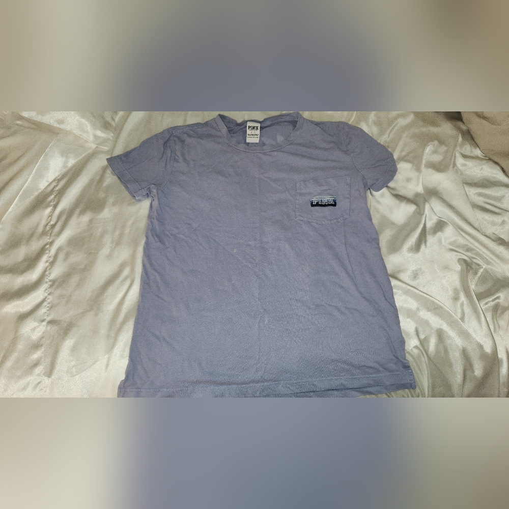 Pink tshirt